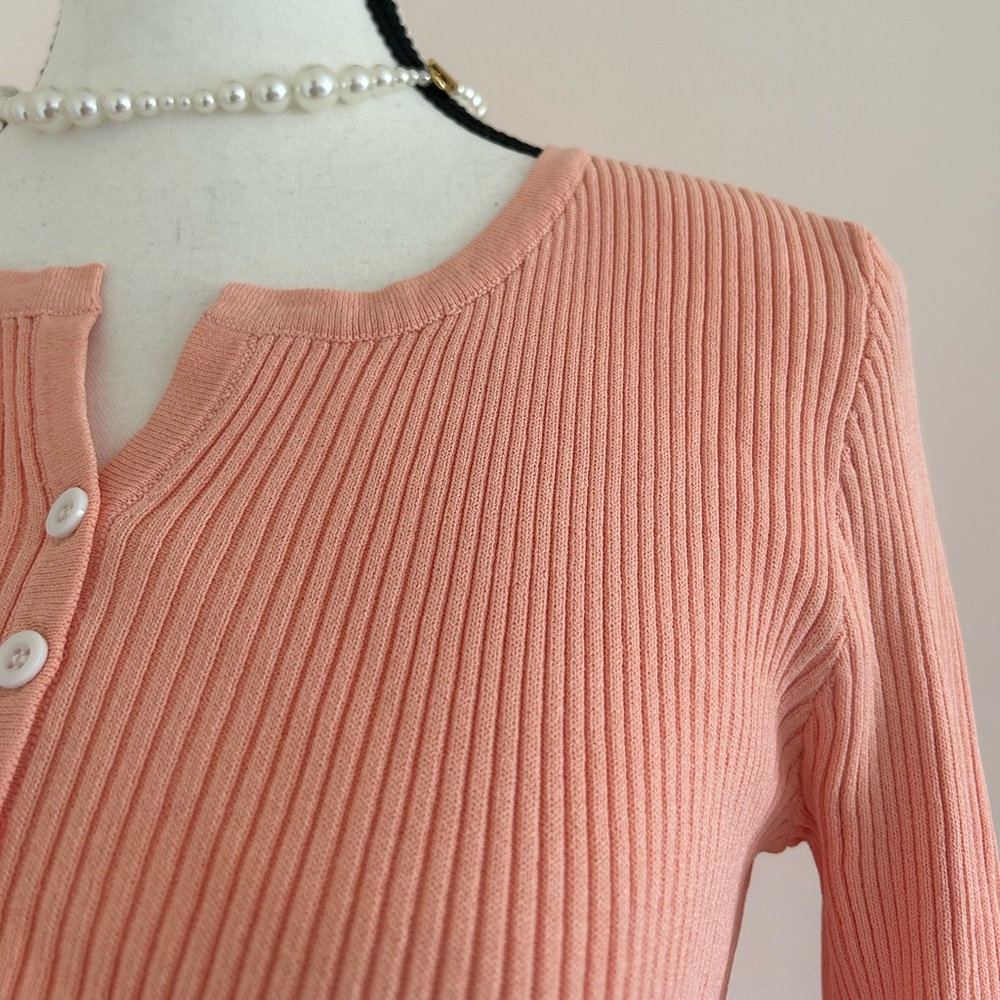 Peach Ribbed Button-Down Cropped Cardigan - Picture 3 of 9
